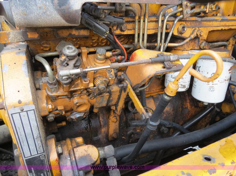 image for item F4344 1994 Case 621B wheel loader