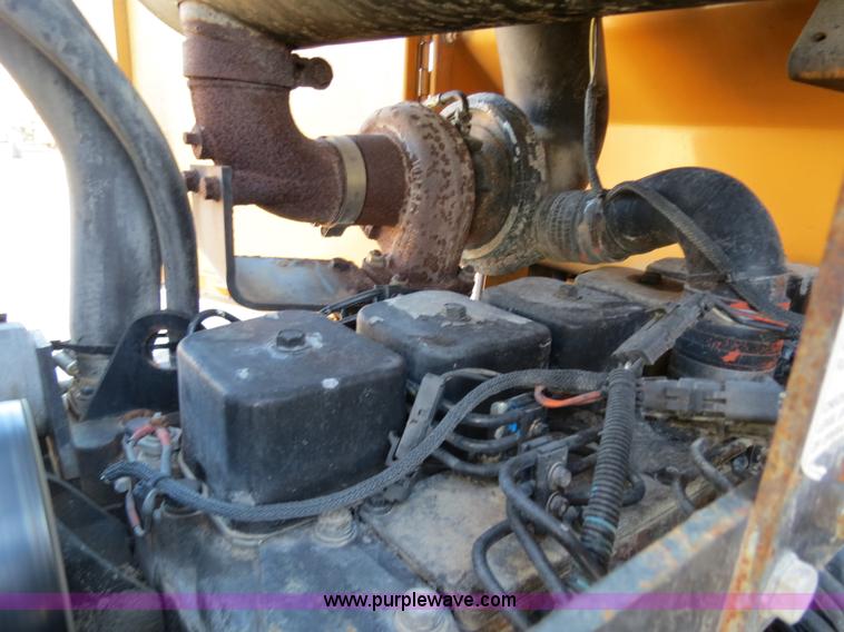 image for item F4345 1998 Case 621B wheel loader