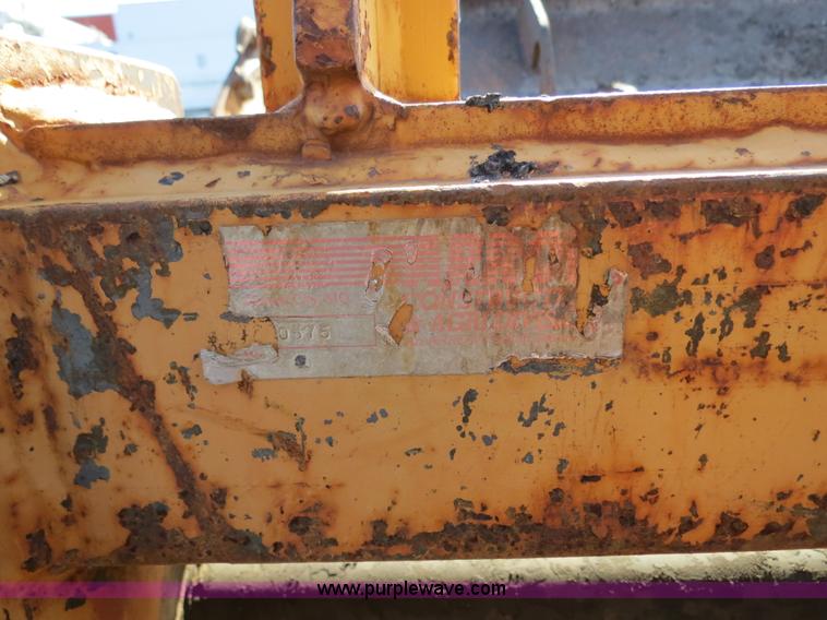 image for item F4345 1998 Case 621B wheel loader