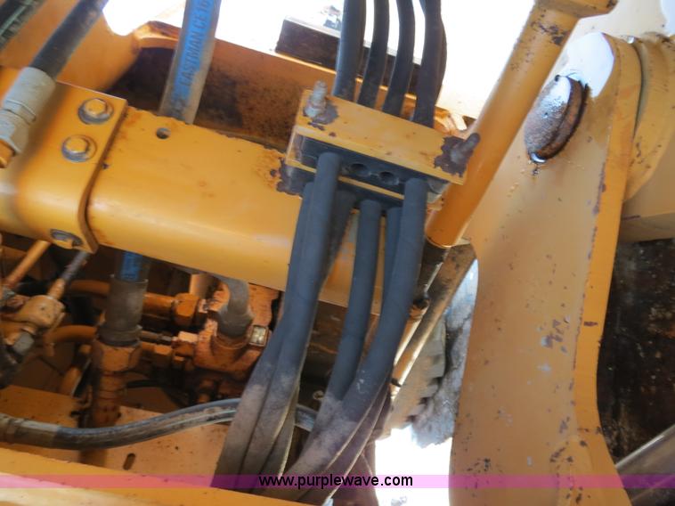 image for item F4345 1998 Case 621B wheel loader