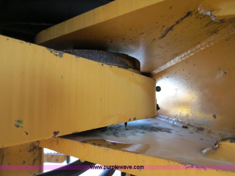 image for item F4345 1998 Case 621B wheel loader