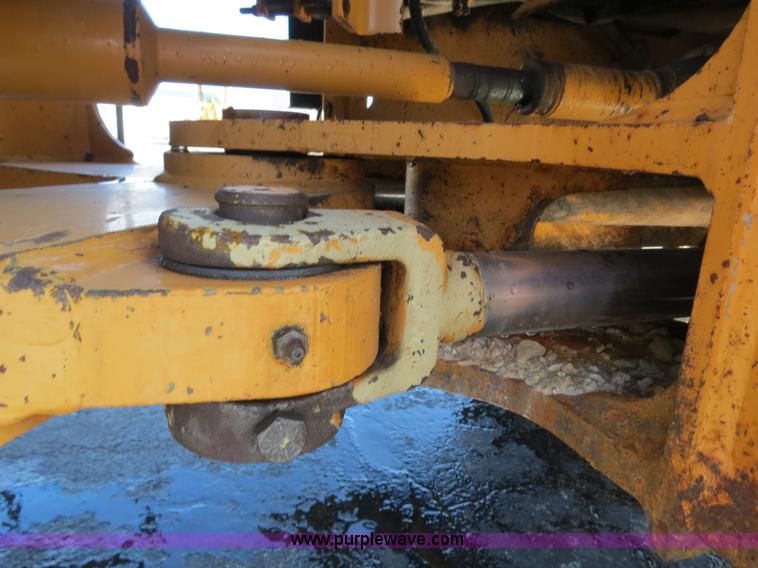 image for item F4345 1998 Case 621B wheel loader