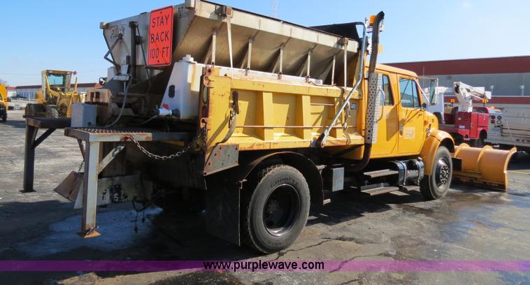 image for item F4350 1996 International 4900 CrewCab dump truck