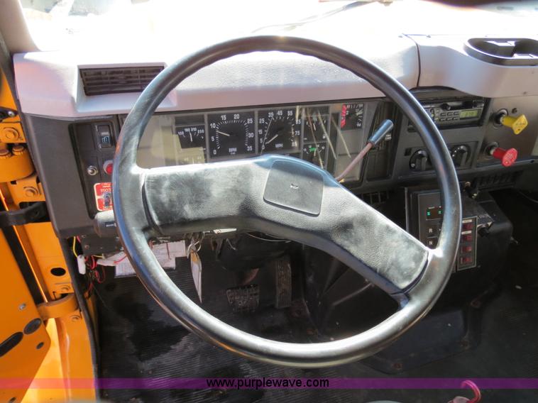 image for item F4350 1996 International 4900 CrewCab dump truck