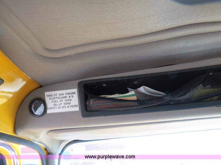 image for item F4350 1996 International 4900 CrewCab dump truck