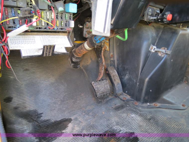 image for item F4350 1996 International 4900 CrewCab dump truck