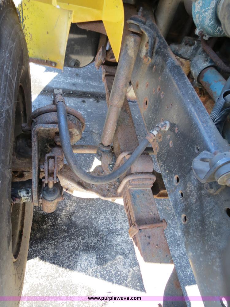 image for item F4350 1996 International 4900 CrewCab dump truck