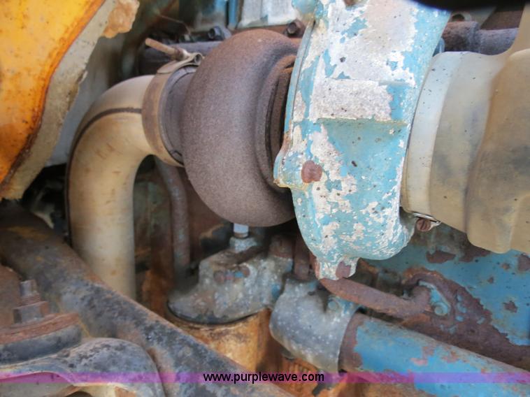 image for item F4350 1996 International 4900 CrewCab dump truck