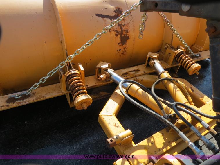 image for item F4350 1996 International 4900 CrewCab dump truck