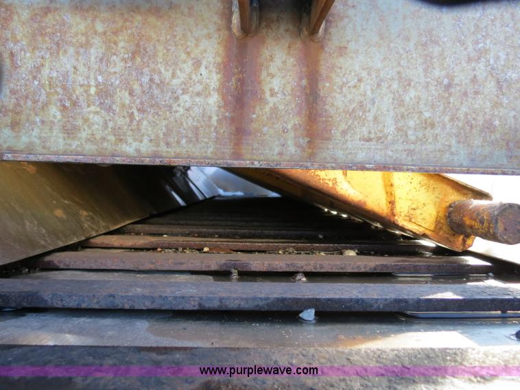 image for item F4350 1996 International 4900 CrewCab dump truck