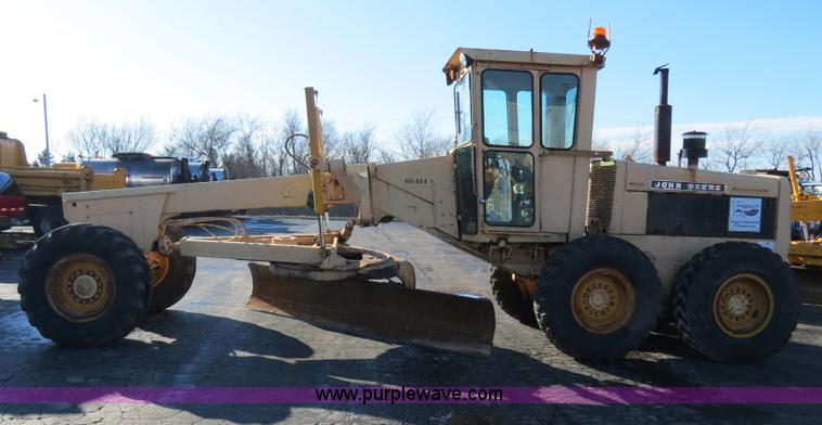 image for item F4352 1980 John Deere 670A articulated motor grader