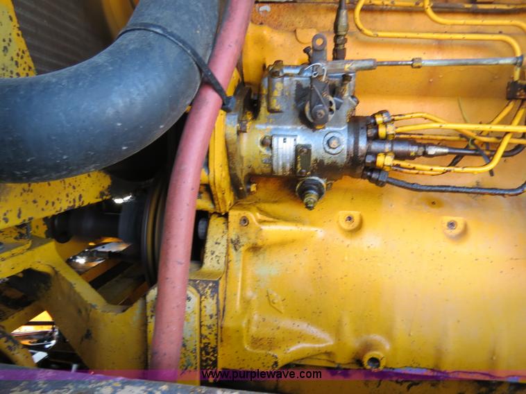 image for item F4352 1980 John Deere 670A articulated motor grader