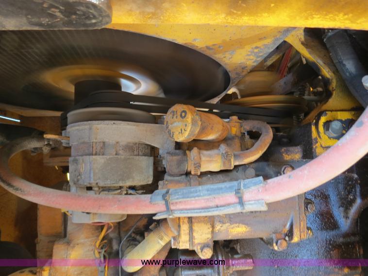 image for item F4353 1980 John Deere 670A articulated motor grader