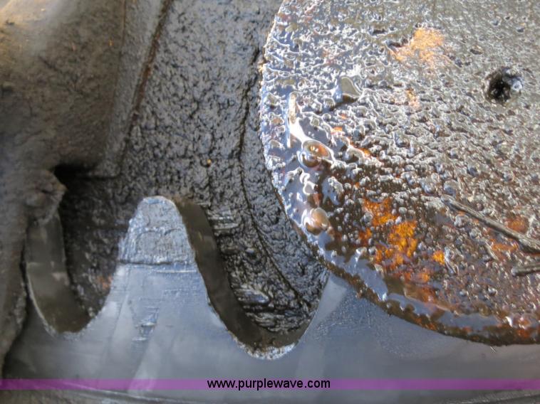 image for item F4353 1980 John Deere 670A articulated motor grader