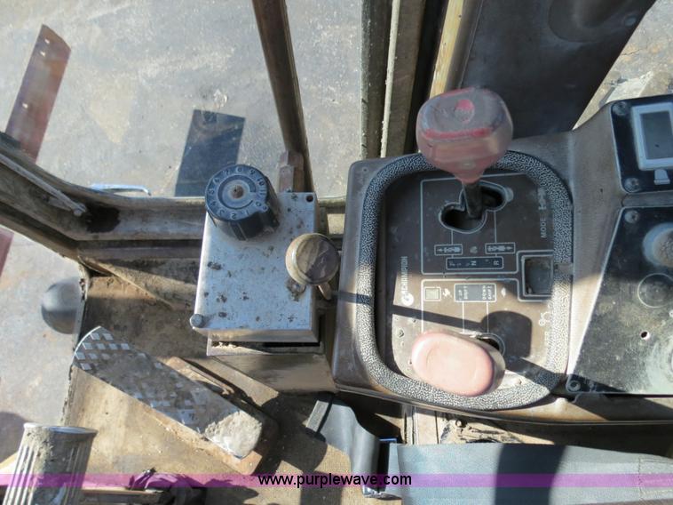 image for item F4355 Champion 720A articulated motor grader