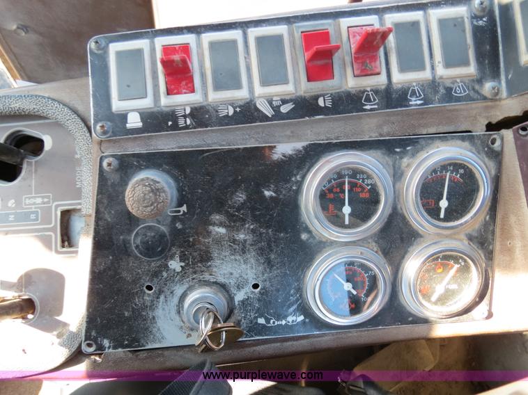 image for item F4355 Champion 720A articulated motor grader