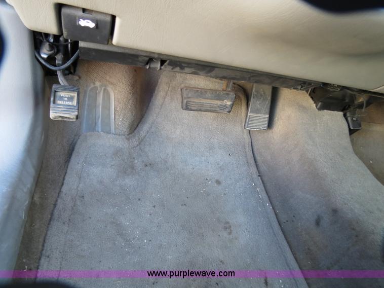 image for item F4357 2000 Chevrolet Impala