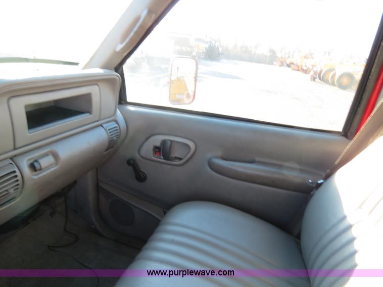 image for item F4357 2000 Chevrolet Impala