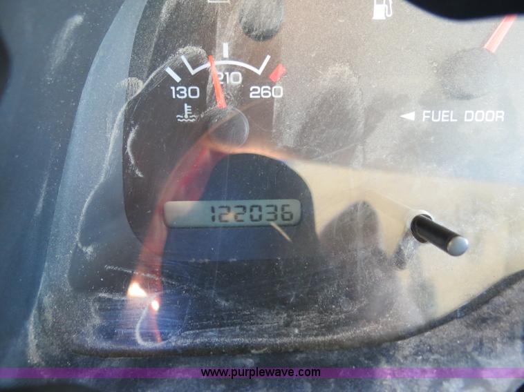 image for item F4359 1998 Dodge Ram 2500 utility truck