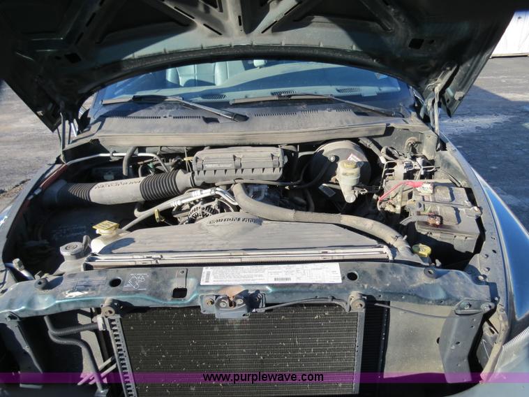 image for item F4359 1998 Dodge Ram 2500 utility truck