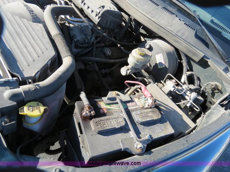 image for item F4359 1998 Dodge Ram 2500 utility truck