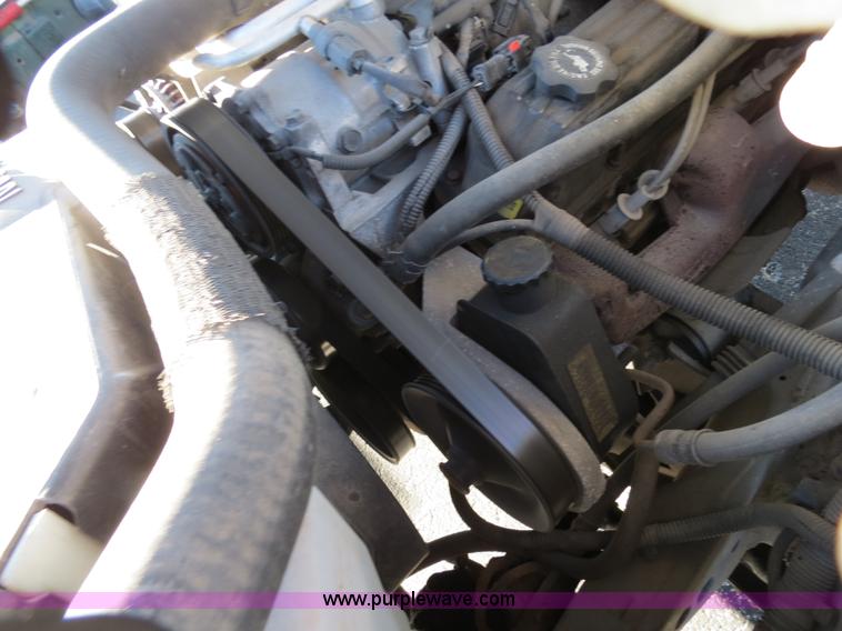 image for item F4359 1998 Dodge Ram 2500 utility truck