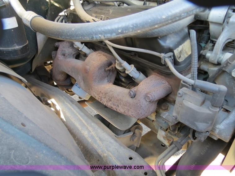 image for item F4359 1998 Dodge Ram 2500 utility truck