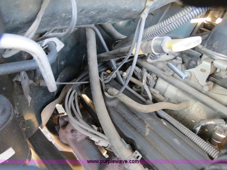 image for item F4359 1998 Dodge Ram 2500 utility truck