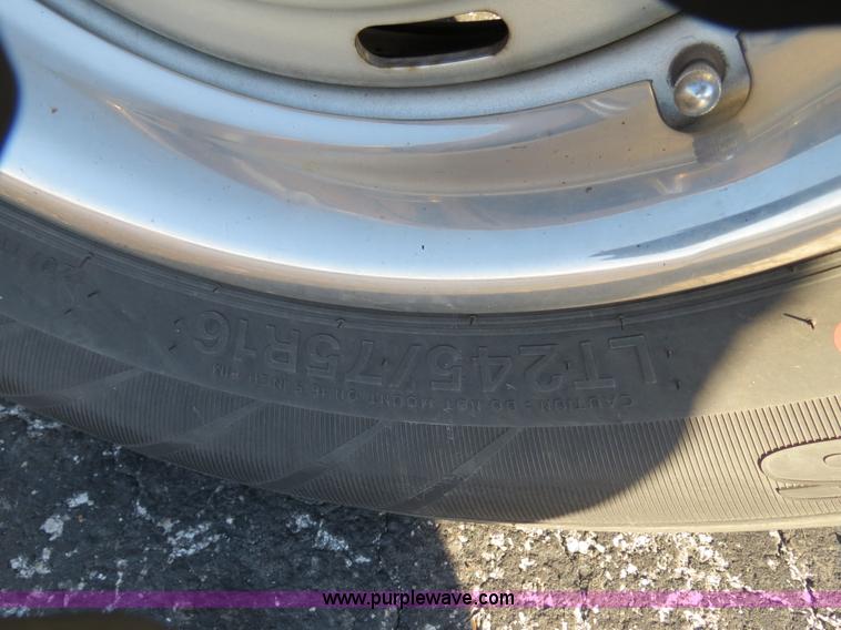 image for item F4359 1998 Dodge Ram 2500 utility truck