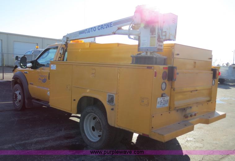 image for item F4360 2005 Ford F450 service truck