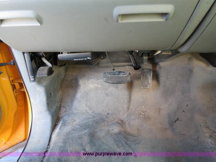 image for item F4360 2005 Ford F450 service truck