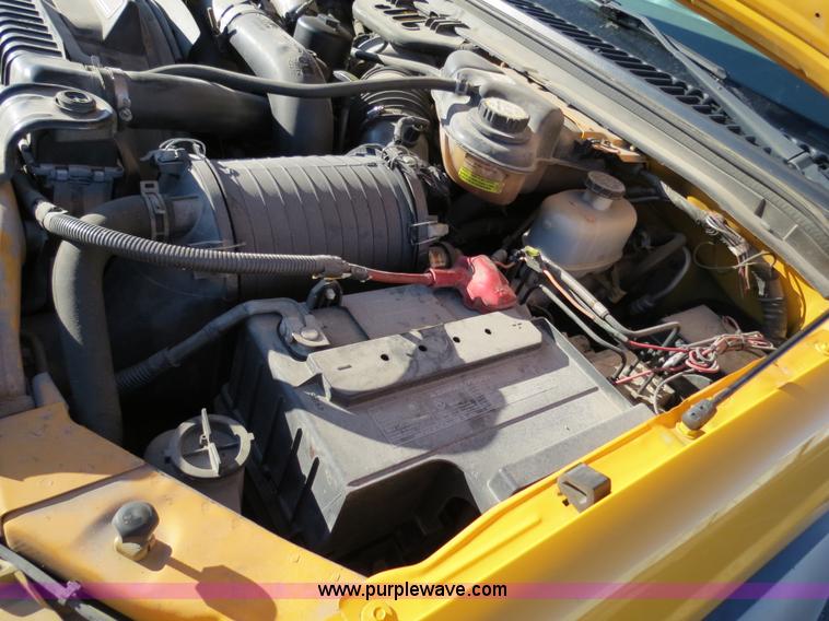 image for item F4360 2005 Ford F450 service truck