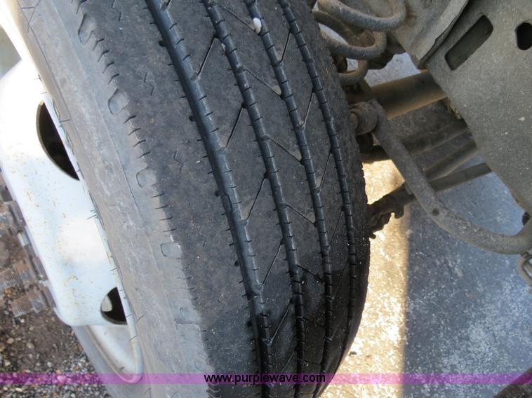 image for item F4360 2005 Ford F450 service truck