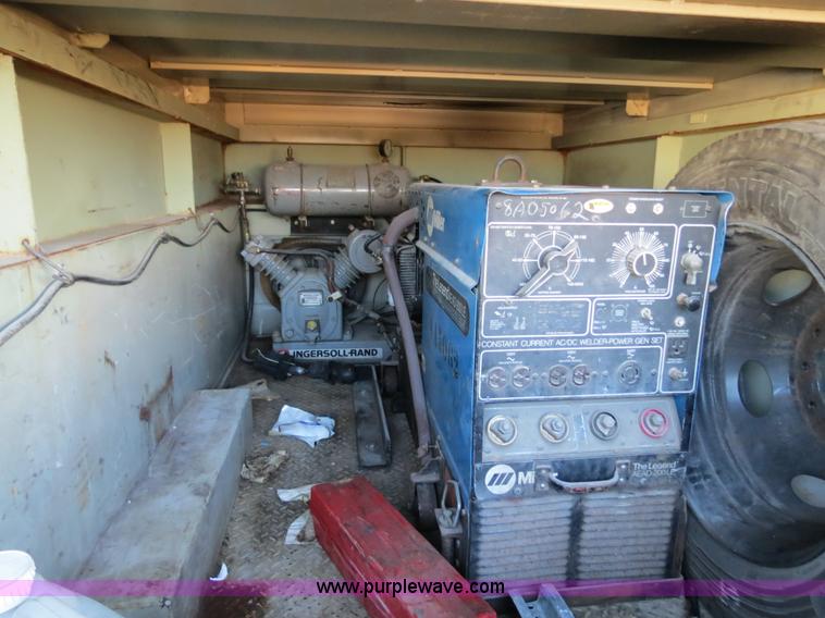 image for item F4360 2005 Ford F450 service truck