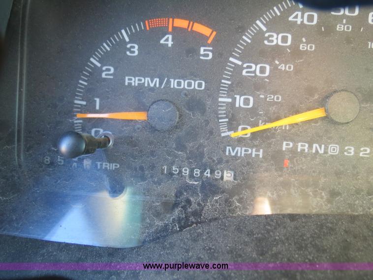 image for item F4363 1998 Chevrolet 3500 service truck