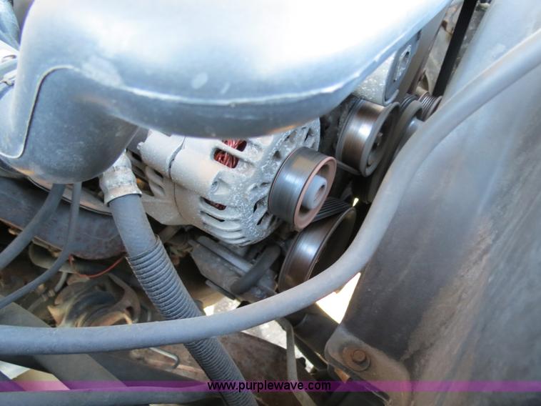 image for item F4363 1998 Chevrolet 3500 service truck