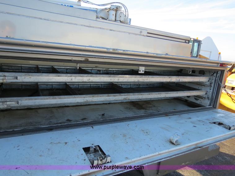 image for item F4363 1998 Chevrolet 3500 service truck