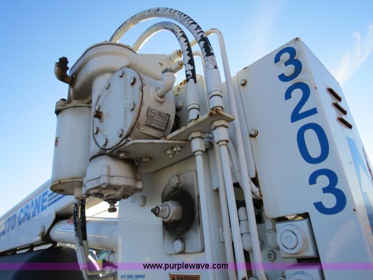 image for item F4363 1998 Chevrolet 3500 service truck