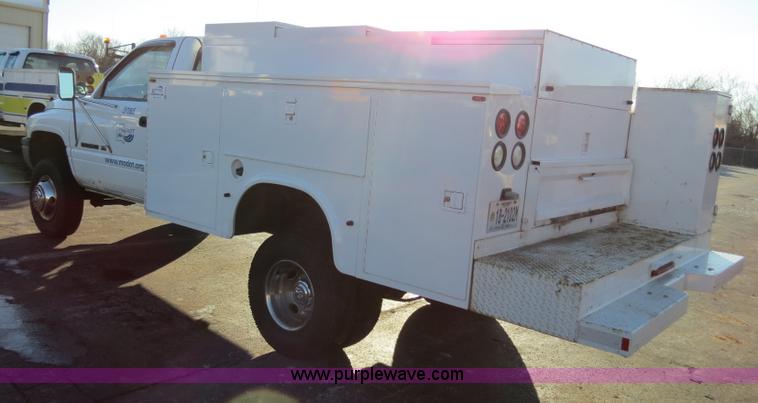 image for item F4364 1998 Dodge Ram 3500 service truck