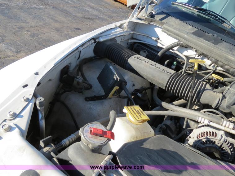 image for item F4364 1998 Dodge Ram 3500 service truck