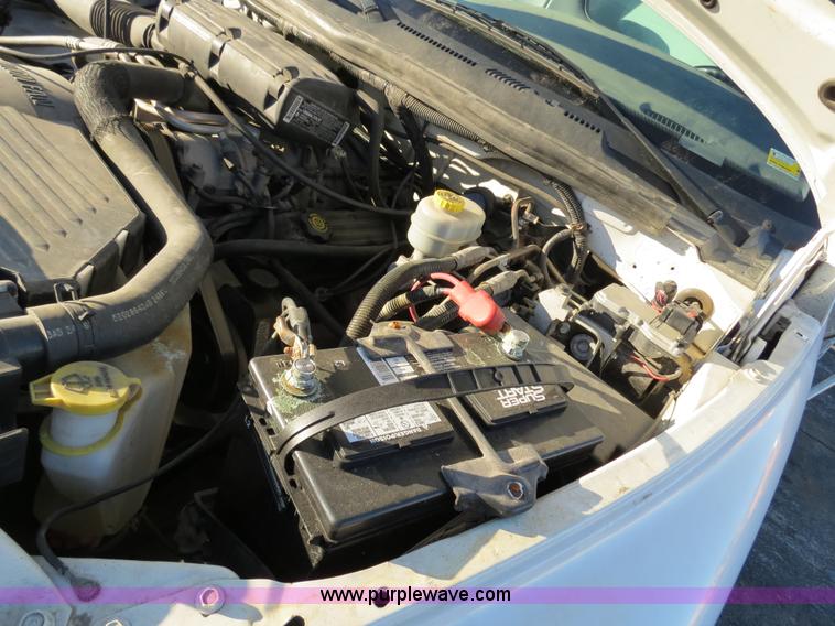 image for item F4364 1998 Dodge Ram 3500 service truck