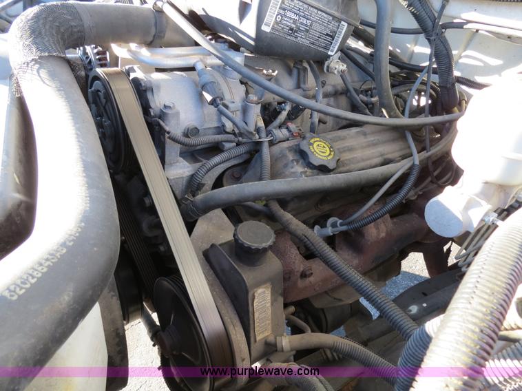 image for item F4364 1998 Dodge Ram 3500 service truck