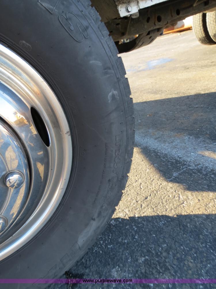 image for item F4364 1998 Dodge Ram 3500 service truck