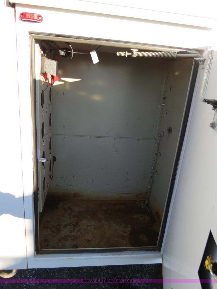 image for item F4364 1998 Dodge Ram 3500 service truck