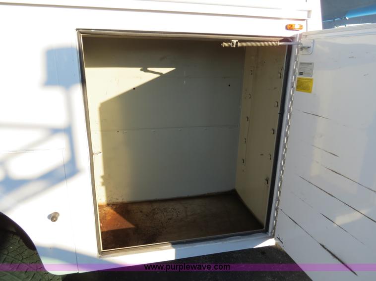 image for item F4364 1998 Dodge Ram 3500 service truck