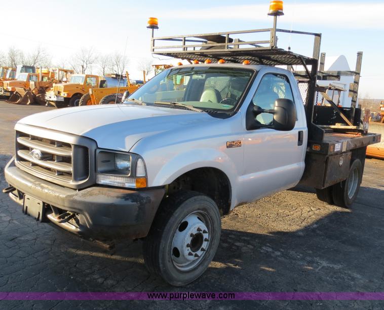 image for item F4365 2002 Ford F450 flatbed truck