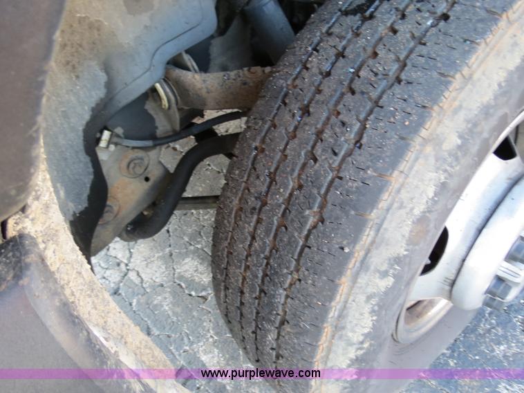 image for item F4366 2003 Chevrolet Silverado 3500 service truck