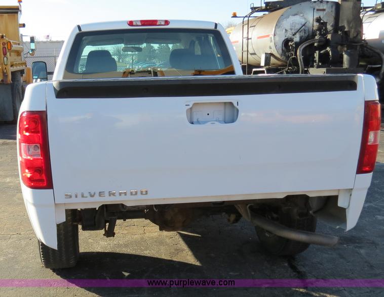 image for item F4373 2008 Chevrolet Silverado 1500 Ext. Cab pickup truck