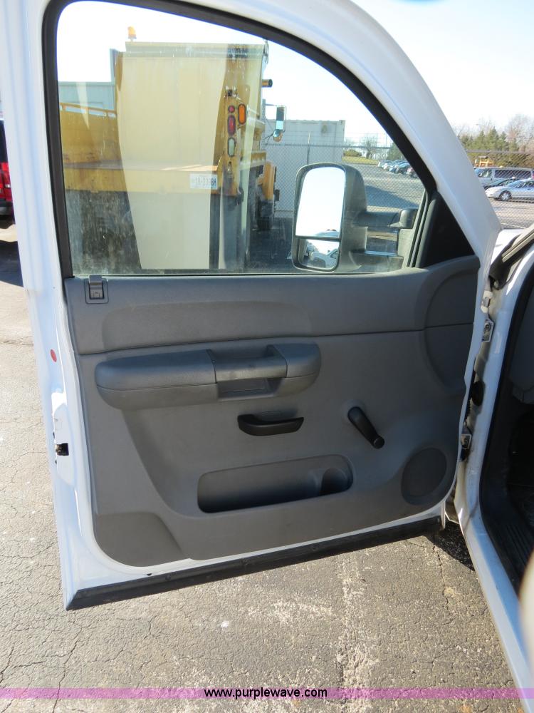 image for item F4373 2008 Chevrolet Silverado 1500 Ext. Cab pickup truck