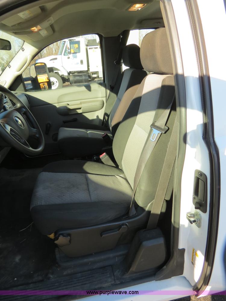 image for item F4373 2008 Chevrolet Silverado 1500 Ext. Cab pickup truck